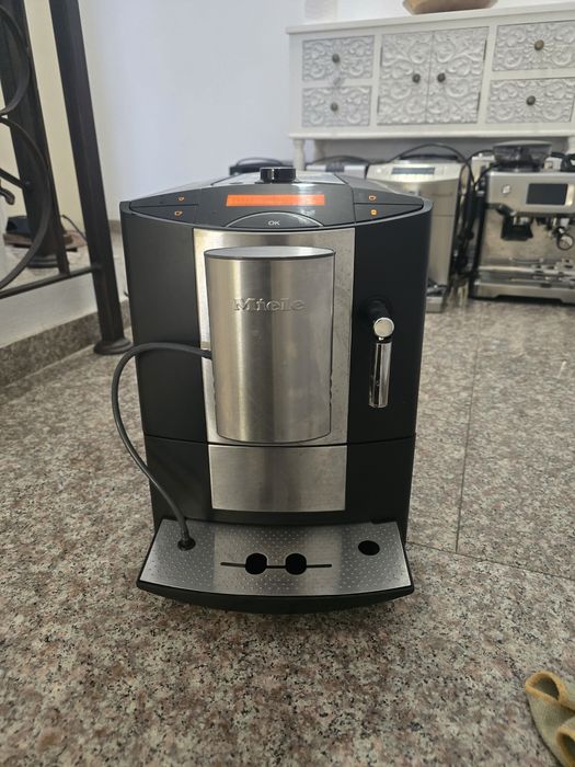 Кафемашина Miele cm 5200