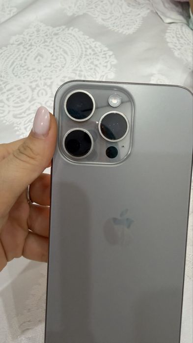 Продам iphone 15 pro max