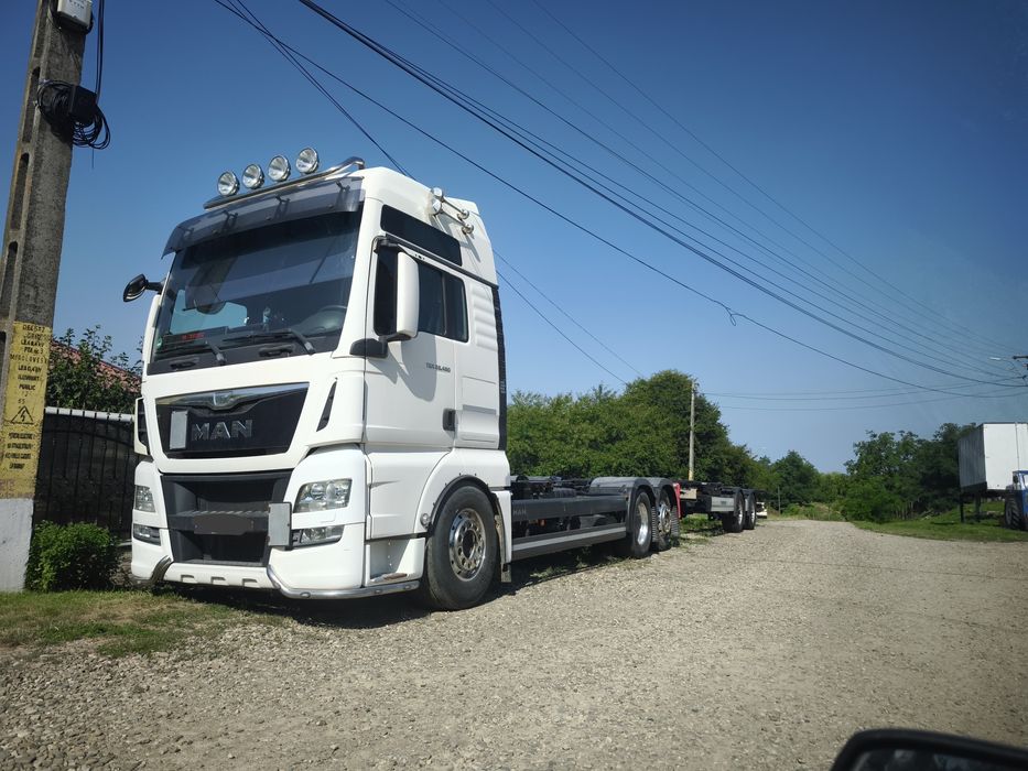 MAN TGX BDF cu tandem pentru containere