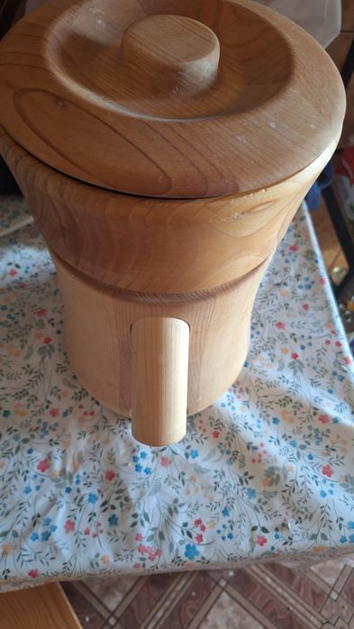 Moara de cereale electrica