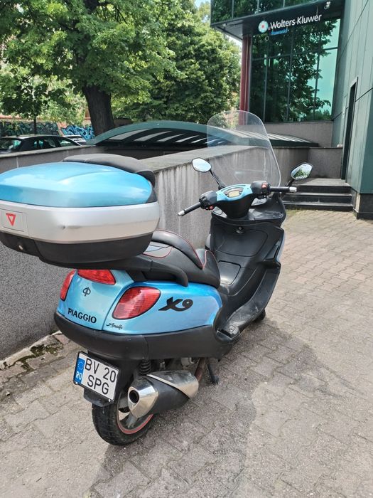 Piaggio x9 180 cm³