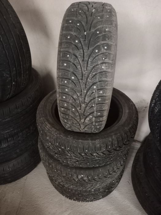 Продам шины новые почти