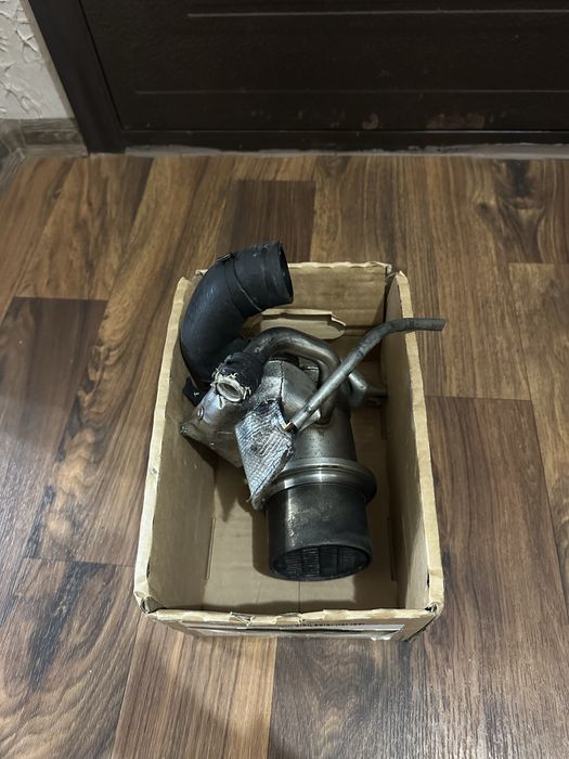 Интеркуелер за Голф 7