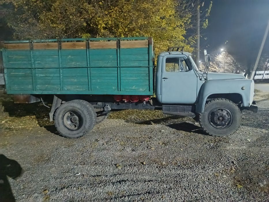 Gaz 53 sotiladii