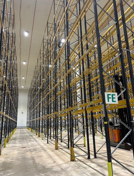 Rafturi metalice profesionale reglabile