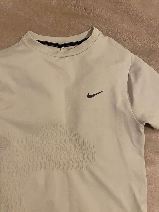 Тениска Nike дамска
