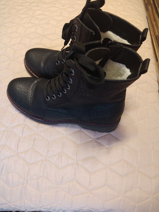 Зимни боти rieker