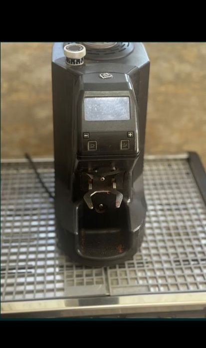 Продам кофемолку