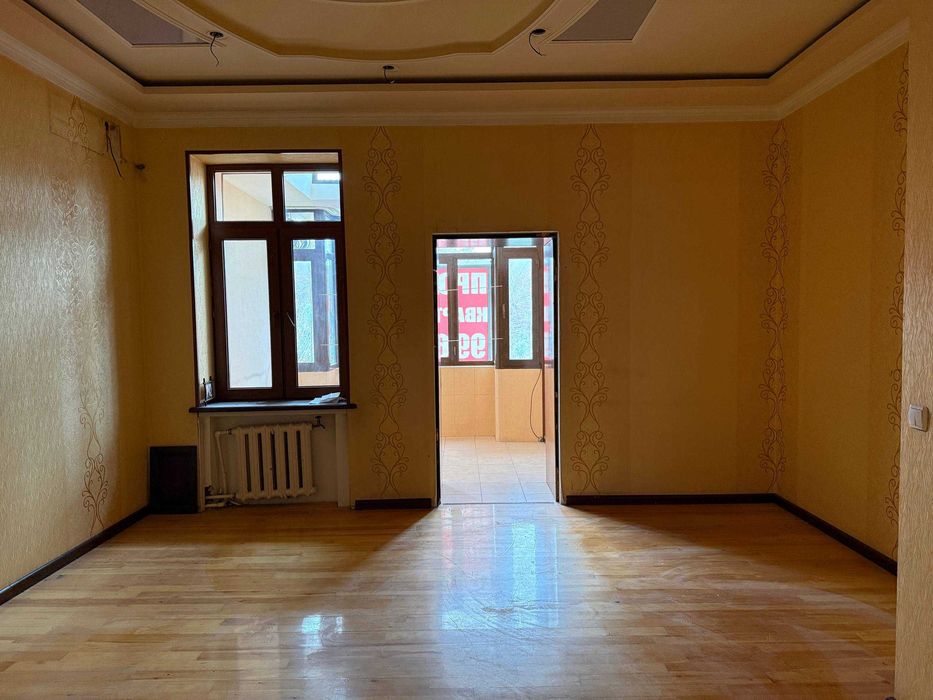 4/4/5 100 м,высокопотолочка,дом Специалистов. Река Анхор, Ташкент Сити