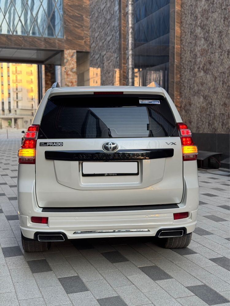 Tayota Land Cruiser Prado 150