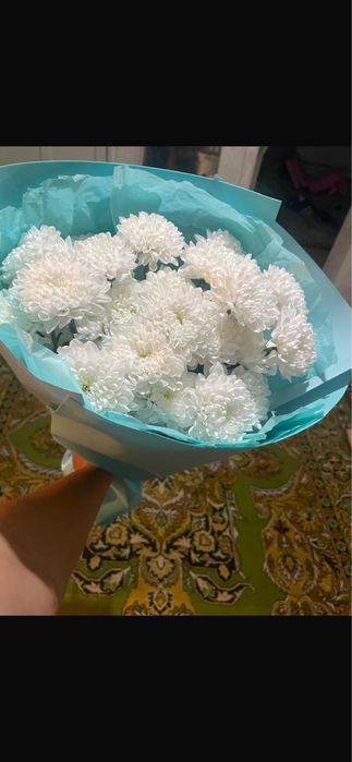 Срочно продам, букет хризантем