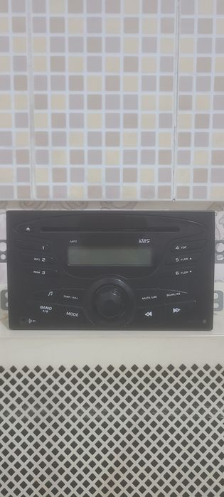 Lacetti magnitafon sotiladi