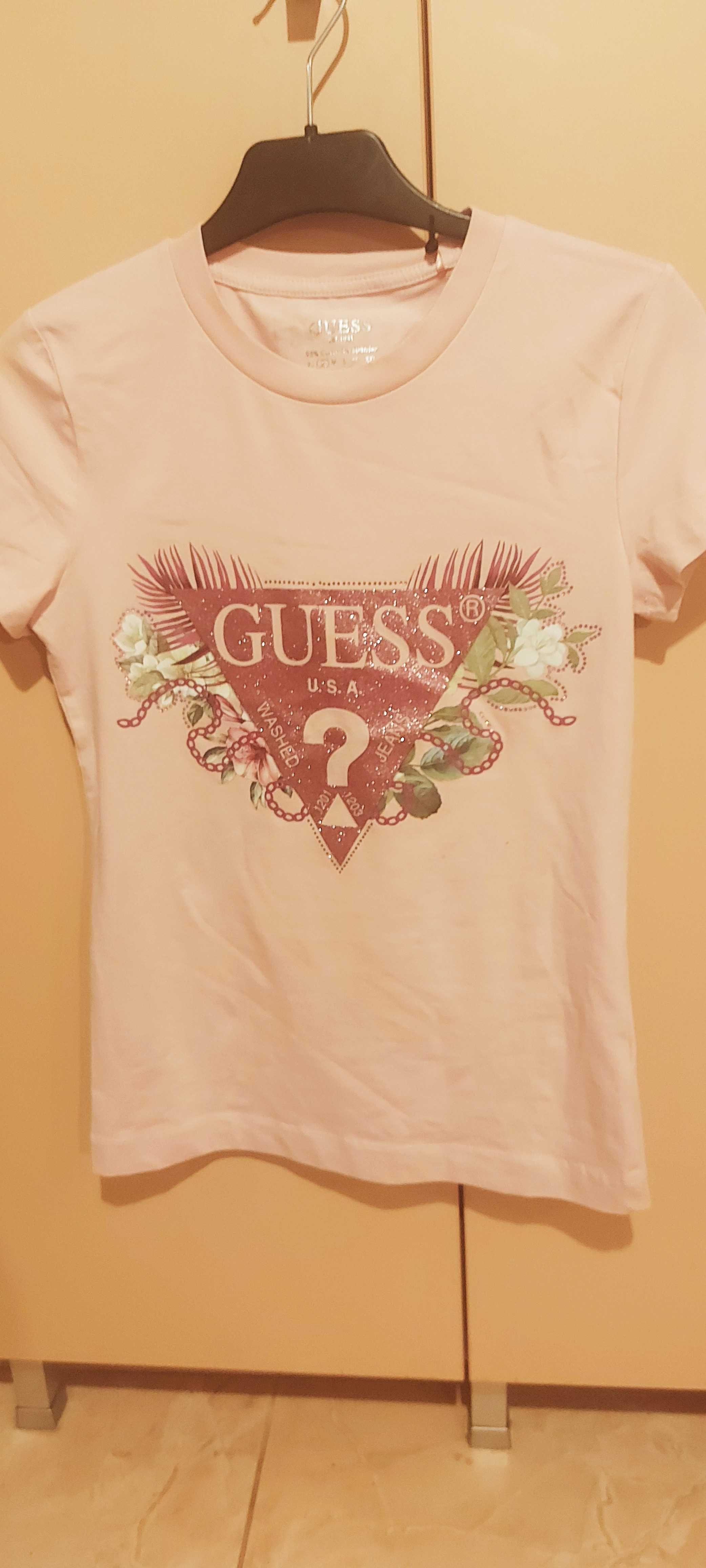 Тениска GUESS нова оригинална S