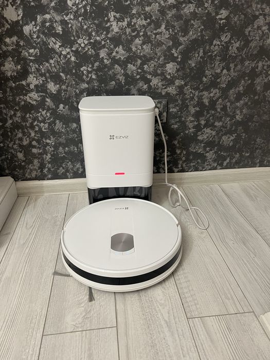Vand aspirator robot Ezviz RC3P