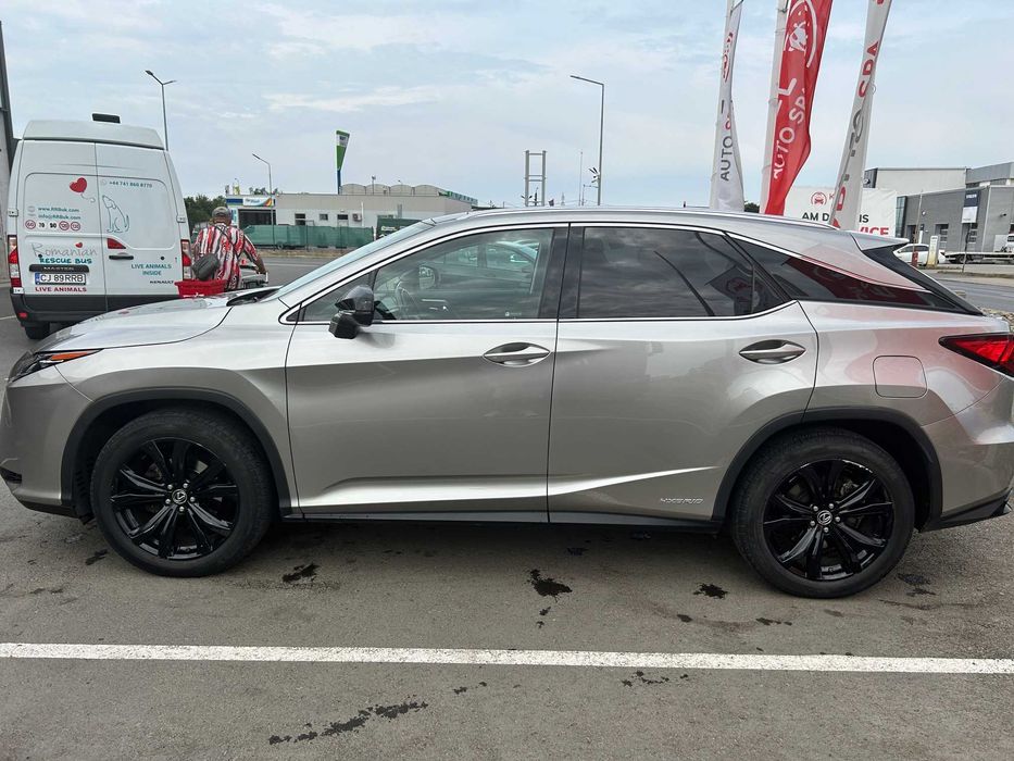 Lexus RX450h , AWD, plafon panoramic, Raport CarVertical