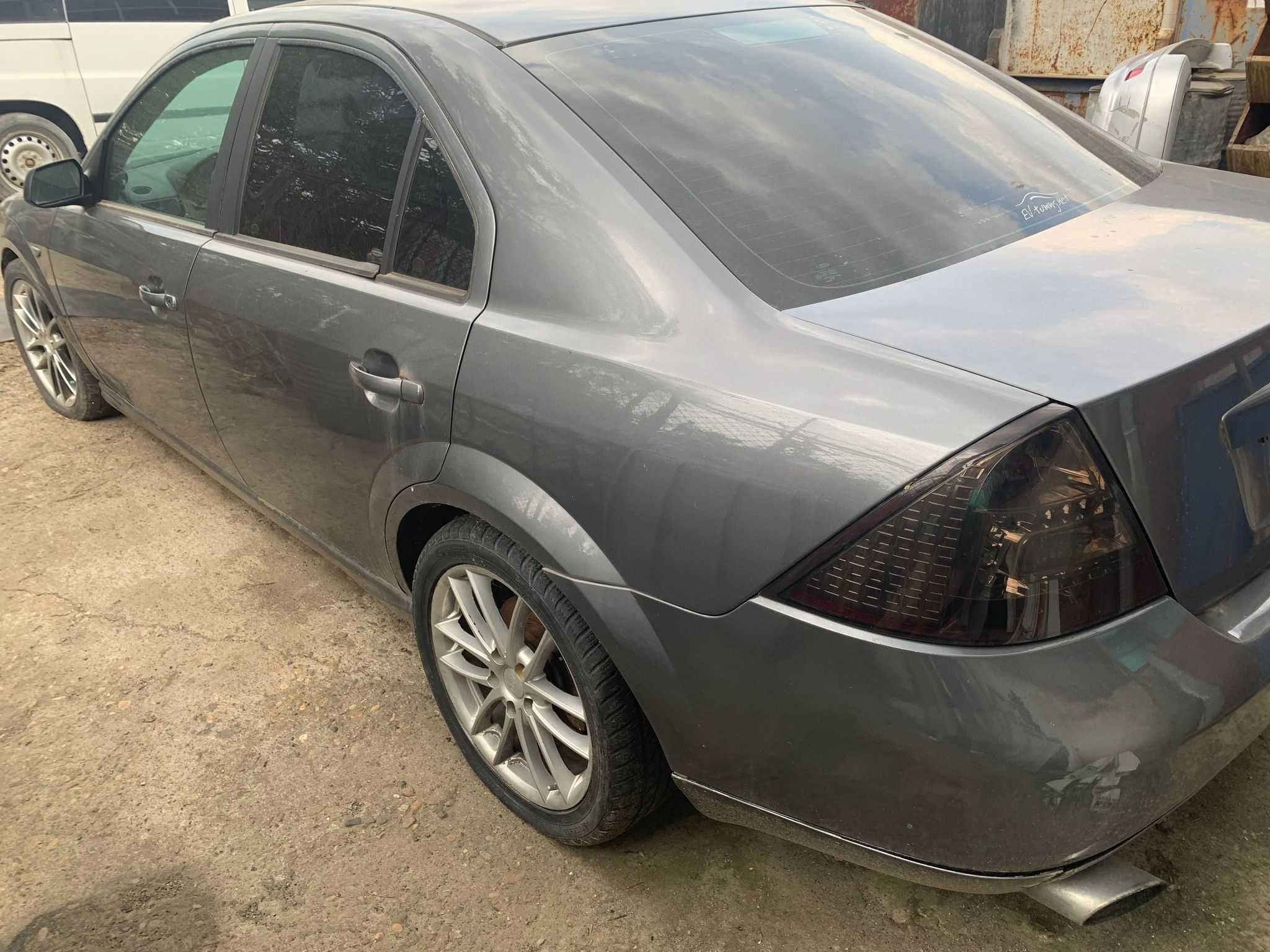 Dezmembrez Ford Mondeo mk3 1.8 benzina, 2.0 tdci