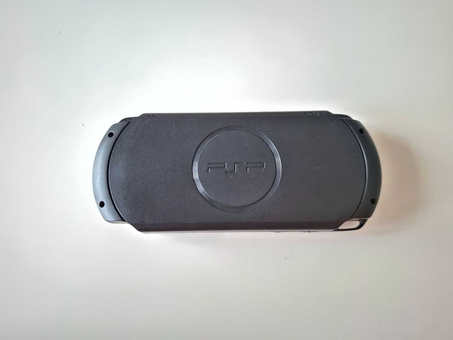 Конзола Sony PSP Street Playstation Portable - Качени игри