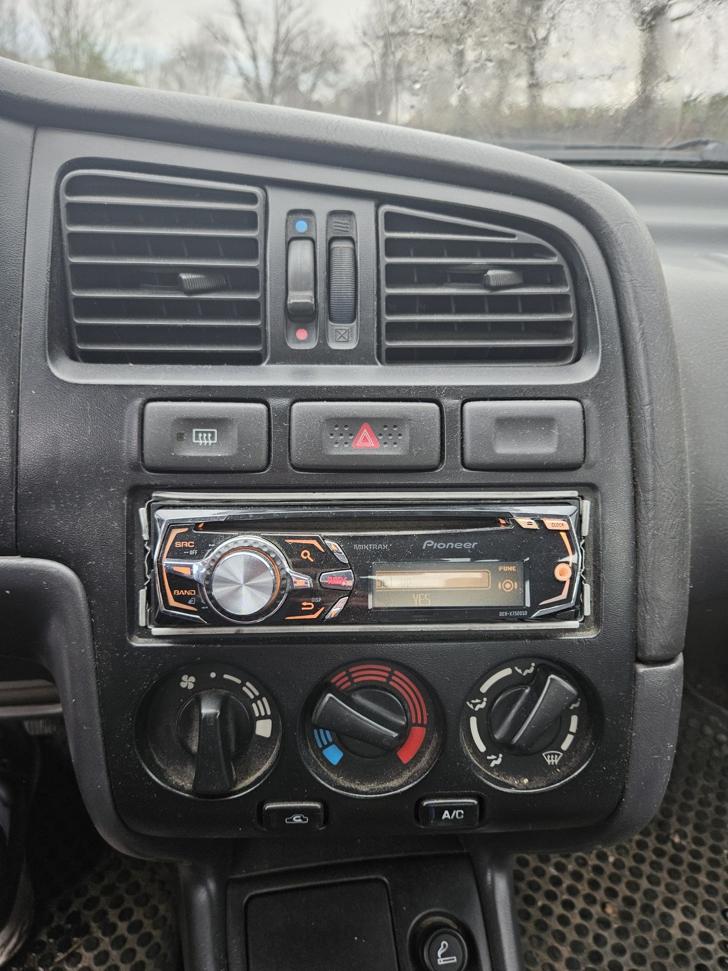 Нисан Примера 2.0тд 90 к.с