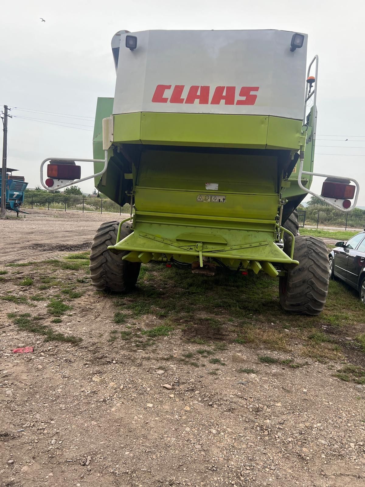 Combina CLAAS LEXION 460