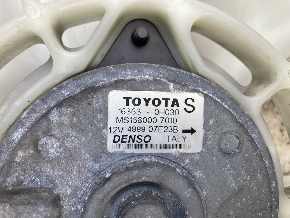 Дифузьор с перки за Тойота Авенсис/Toyota Avensis T25 1.8vvti 03-08г