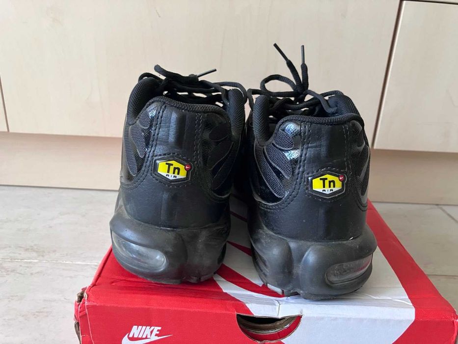 Маратонки Nike air max plus