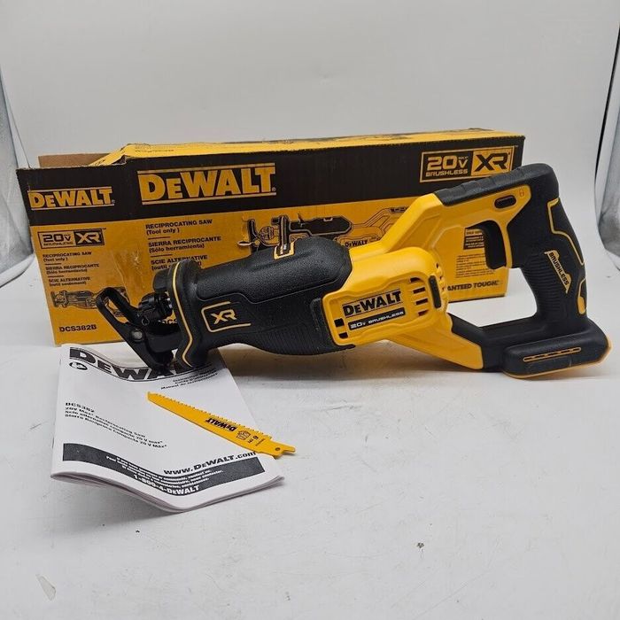 СРОЧНО (DCS382B) Dewalt сабельная пила