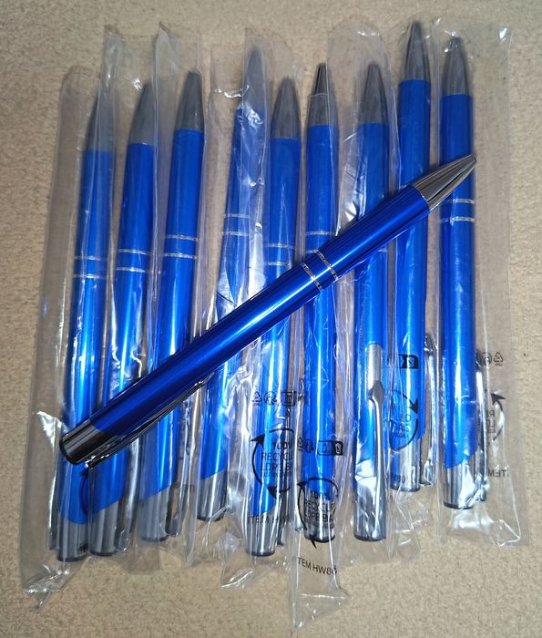 Vand pixuri metalice