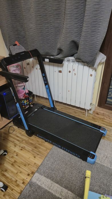 Bandă de alergare electrică THUNDER RACE-BLACK