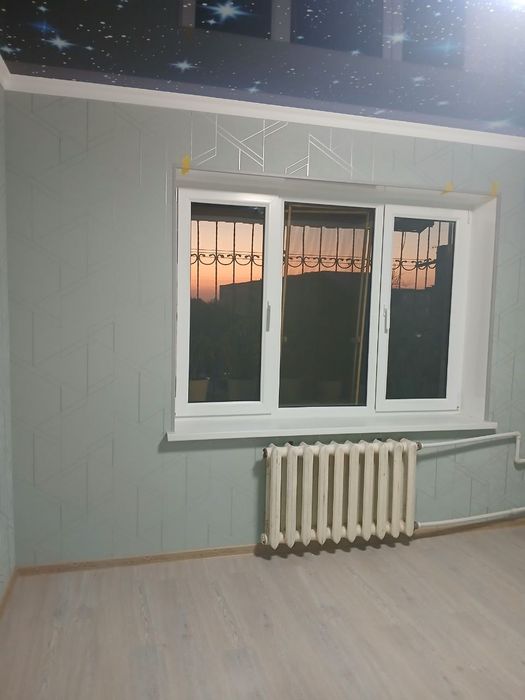 Eski Akfa romlari sotiladi o'lchami 205 ga 145sm.  140ga 145 sm narxi