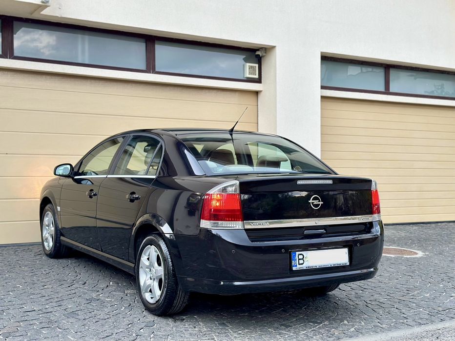 Opel Vectra C 1.9 CDTI DIESEL 120CP Facelift KM 156.000 Reali