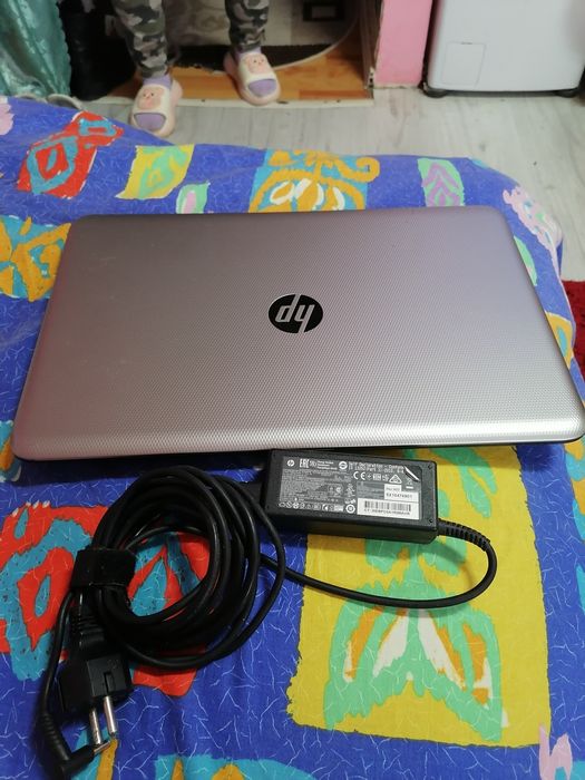 Vând leptop hp cu