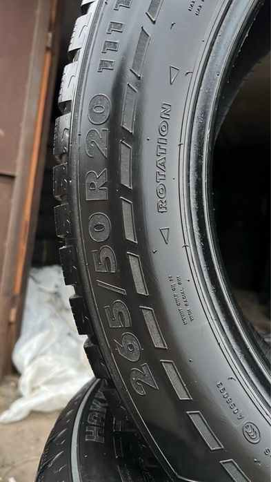 265/50 R20 Nokian 4шт