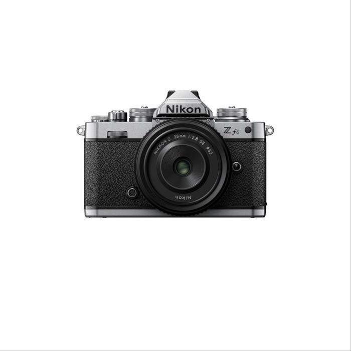 Nikon Z fc Kit cu Obiectiv 28mm f/2.8 SE - Nou ! Garantie 2 ani !
