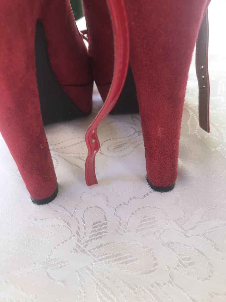 Pantofi eleganti din piele