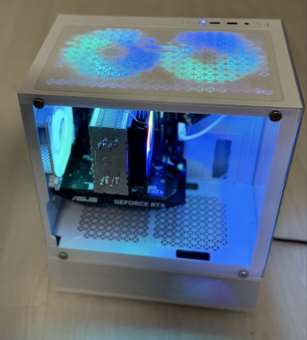 PC Gaming i5-12400F/RTX 3050  Garantie 2 ani Emag