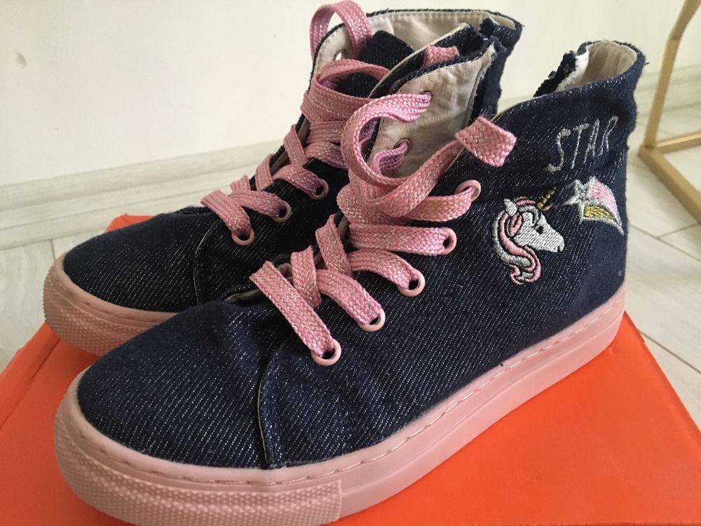 CONVERSE Încălțăminte Hello Kitty si incaltaminte unicorn