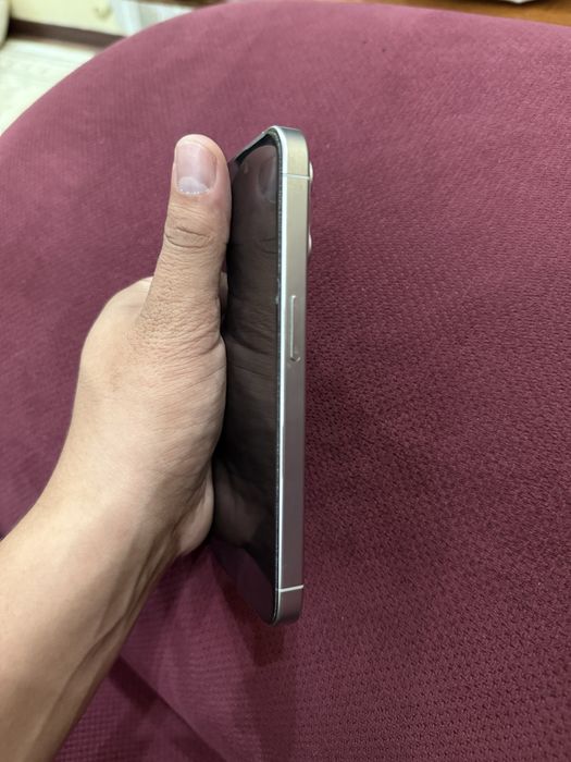 iPhone 15 pro 256гб