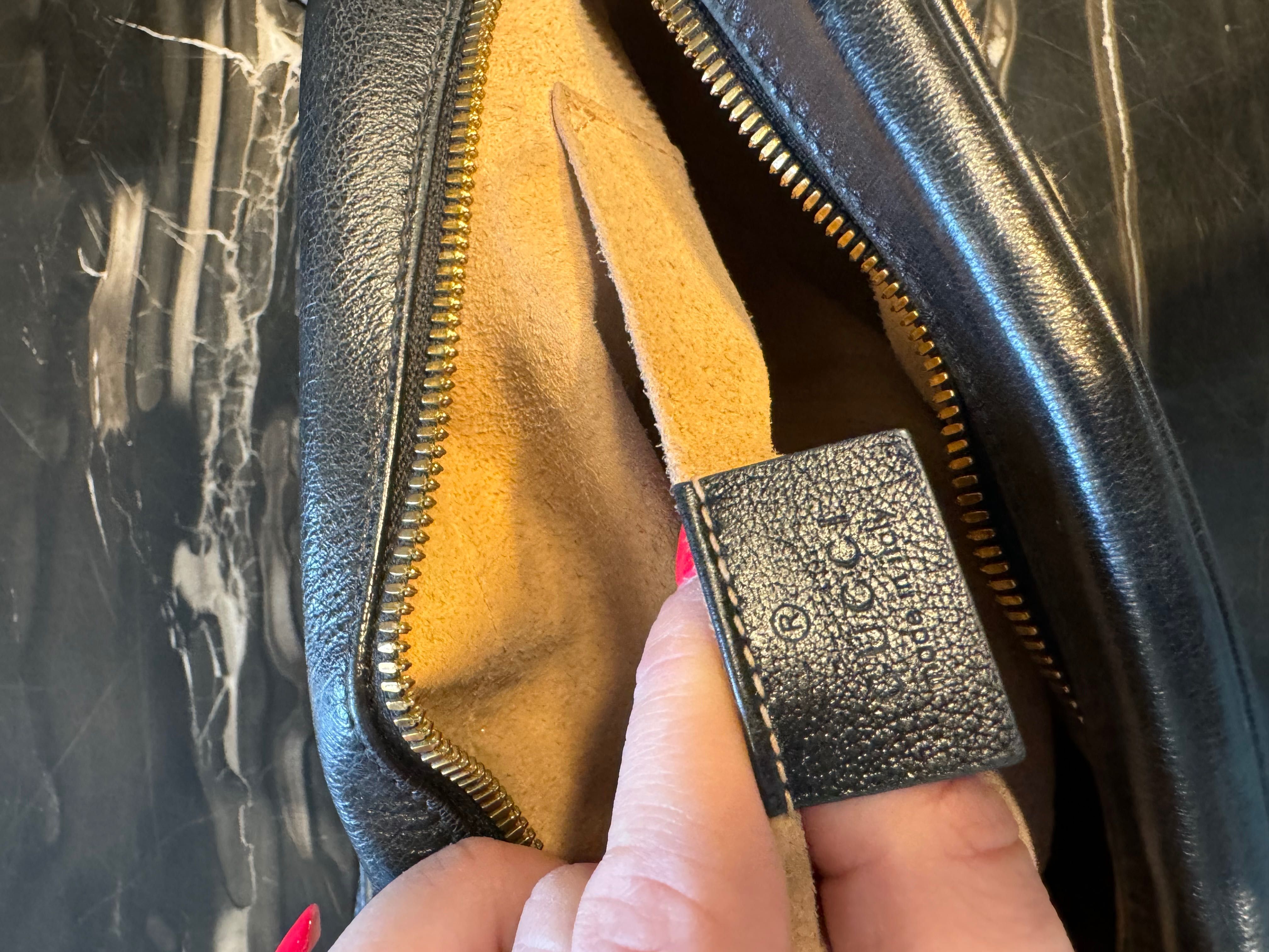 Нова цена! Оригинална чанта Gucci