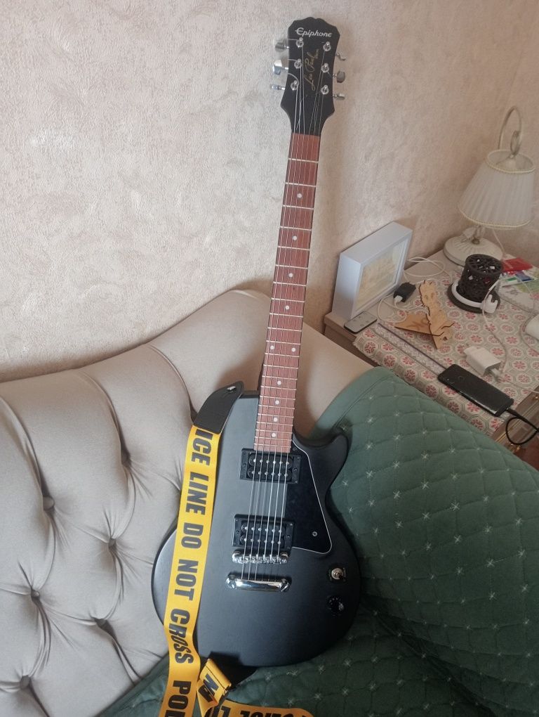 Электрогитара Epiphone