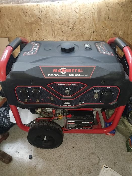 Генератор на бензине