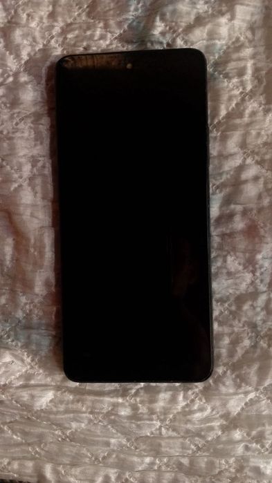 oppo A58 modeli sotiladi