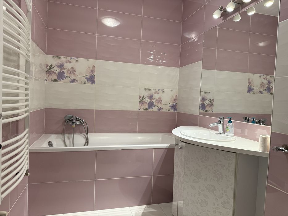 Apartament modern 2 camere – Subcetate, Arad Etaj 1 Parcare privată