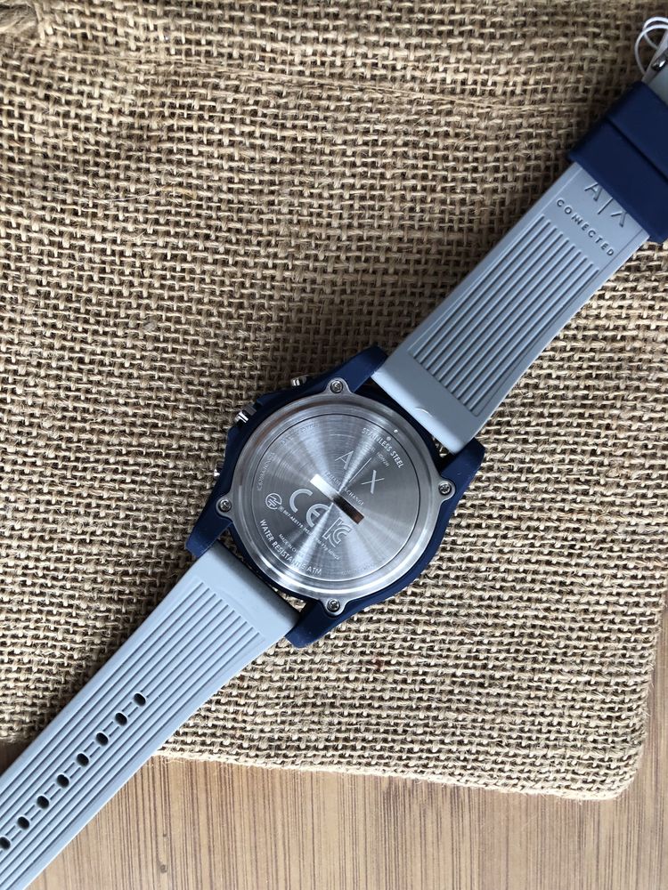 Ceas Armani Exchange hybrid nou model de exceptie