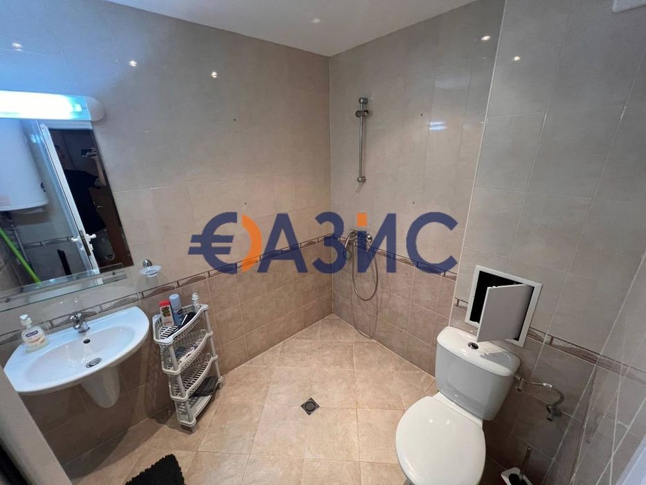 Продава се Тристаен апартамент в Свети Влас - 100 кв.м за 1500 €/кв.м - Снимка #9