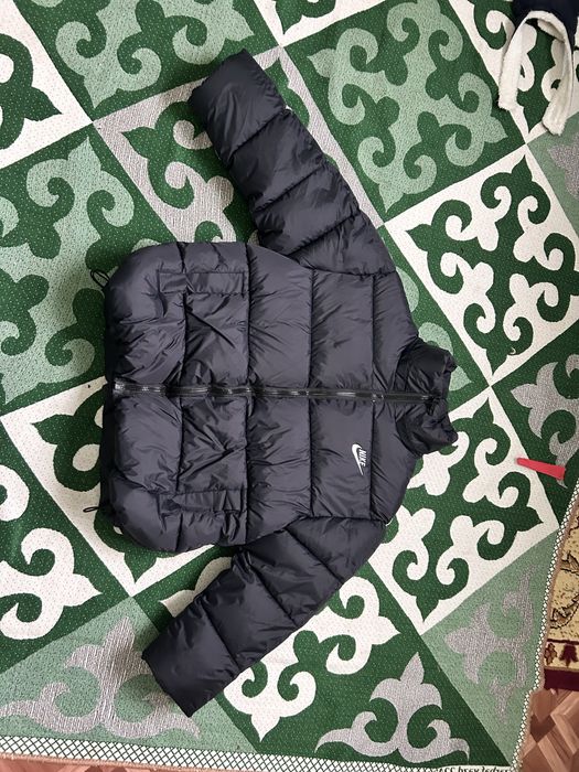 Парфюм и куртка актобе