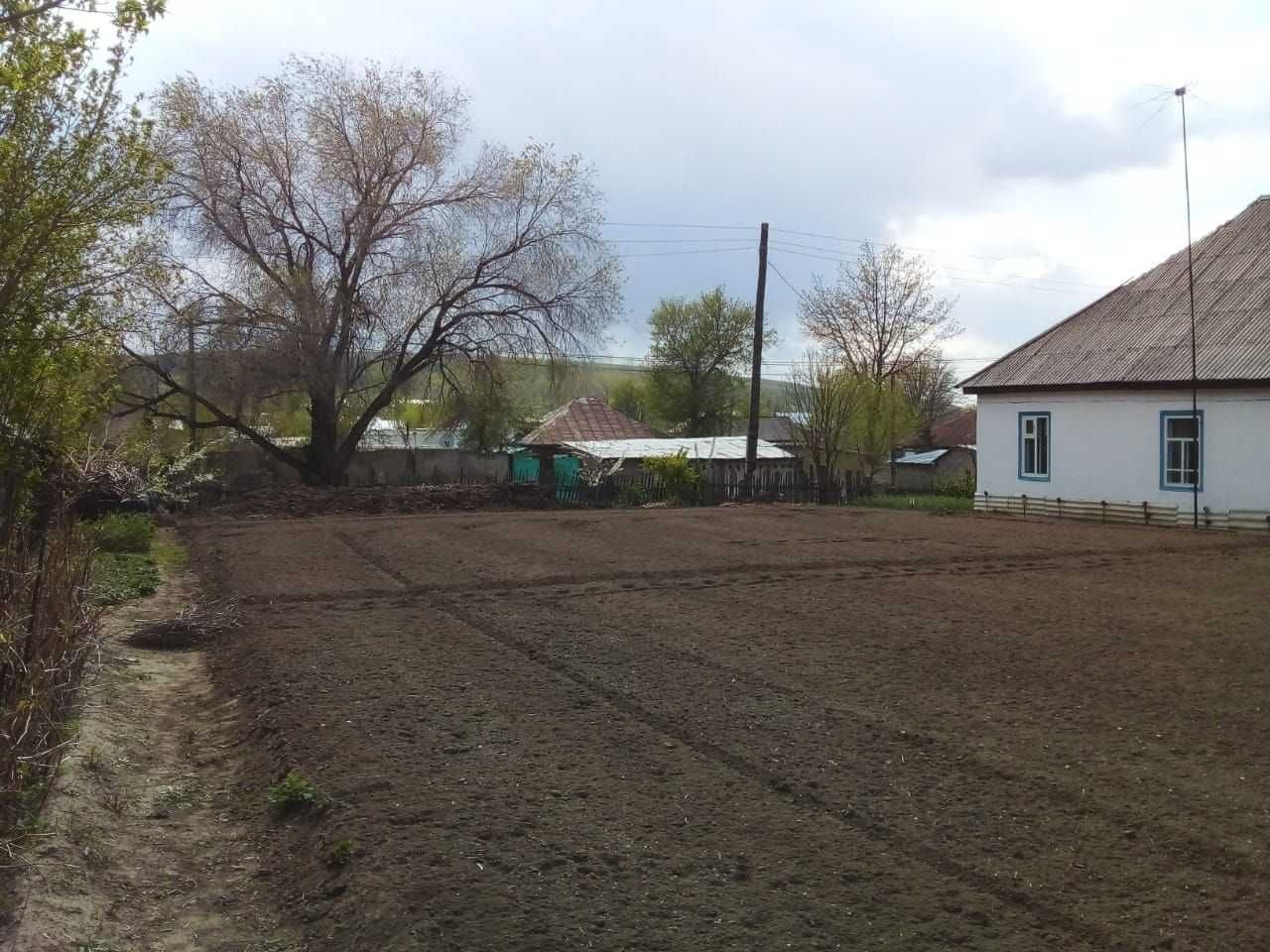 Продаётся большой Дом в Урджаре