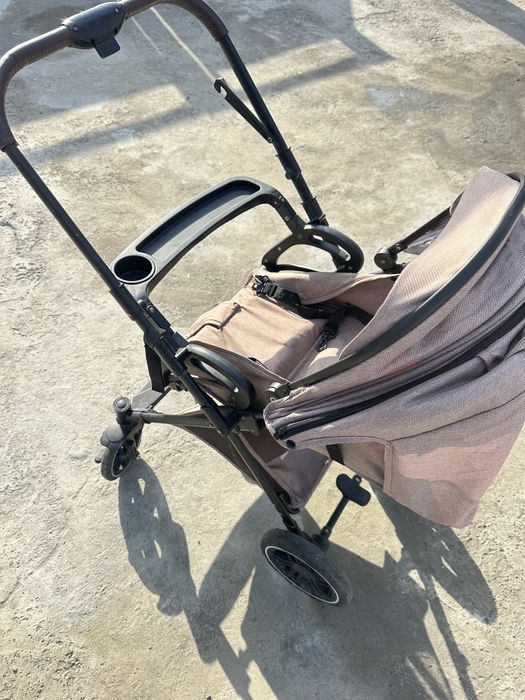 Коляска детская б/у прогулочная