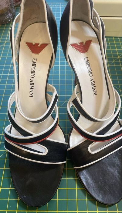 Кожени обувки с ток, сандали Emporio Armani, номер 40