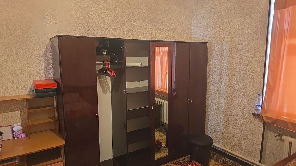 Stol 3;5metr stul 12tali hammasi sotiladi