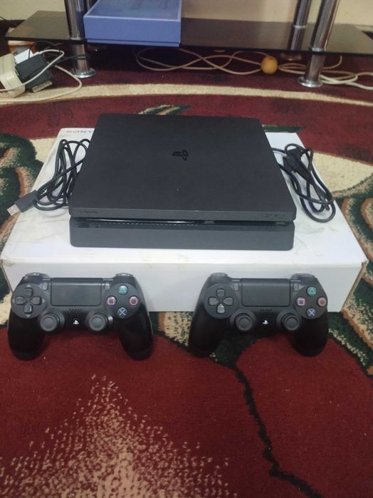 Play station 4slim 1tb goldhen 9.00 versiya